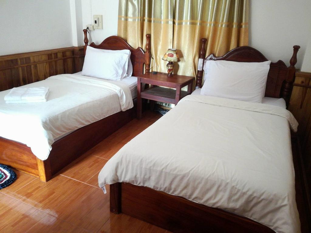 The Garden Pany Hotel Vang Vieng Buitenkant foto