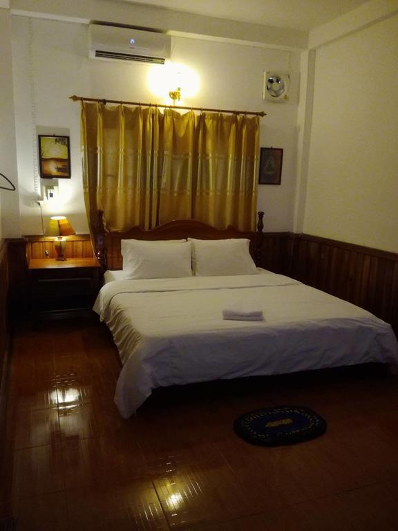 The Garden Pany Hotel Vang Vieng Buitenkant foto