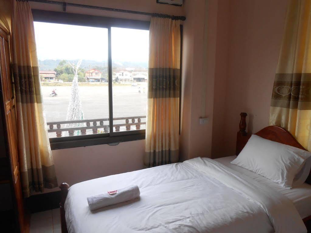The Garden Pany Hotel Vang Vieng Buitenkant foto